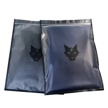Single side black zipper matte T-shirt clothing packaging Recycled clothing packaging bag