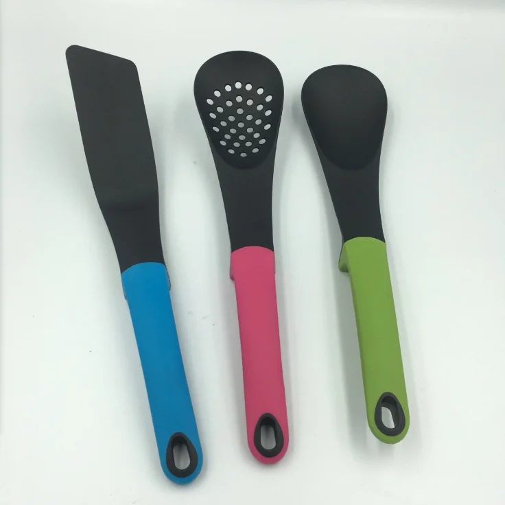 Kitchen Accessories Nylon Cooking Utensils 6pcs with Spoon Rest Colorful Non Stick Cookware Cocina