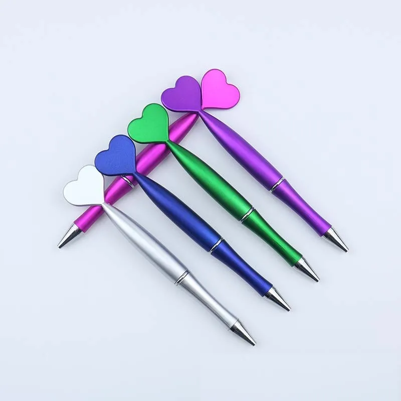 Unionpromo Custom High Quality Custom Heart Shape Plastic Ballpoint Pen Heart Design Pen