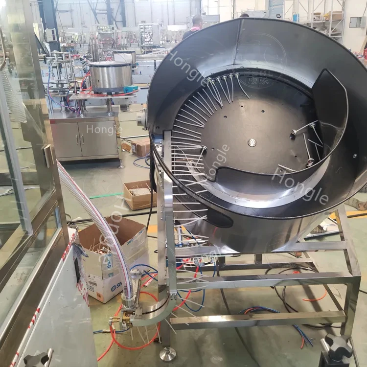 Full Automatic Aerosol Detergent Pesticides Automotive Carb Cleaner Filling Machine Production Line Maquina De Espuma En Aerosol factory