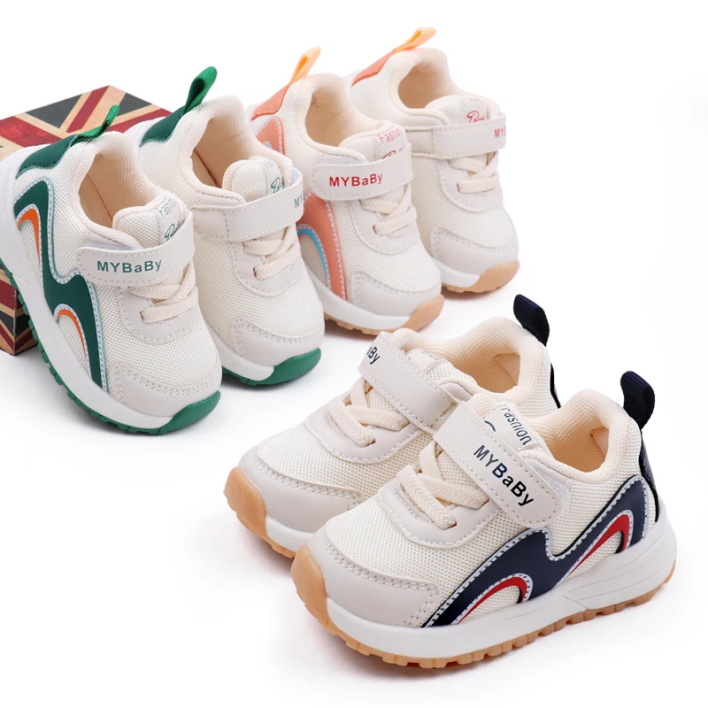Wavy Stripes Casual Sports Style Small White Shoes for Girls and Boys Soft Soled Non-slip Functional Shoes factory