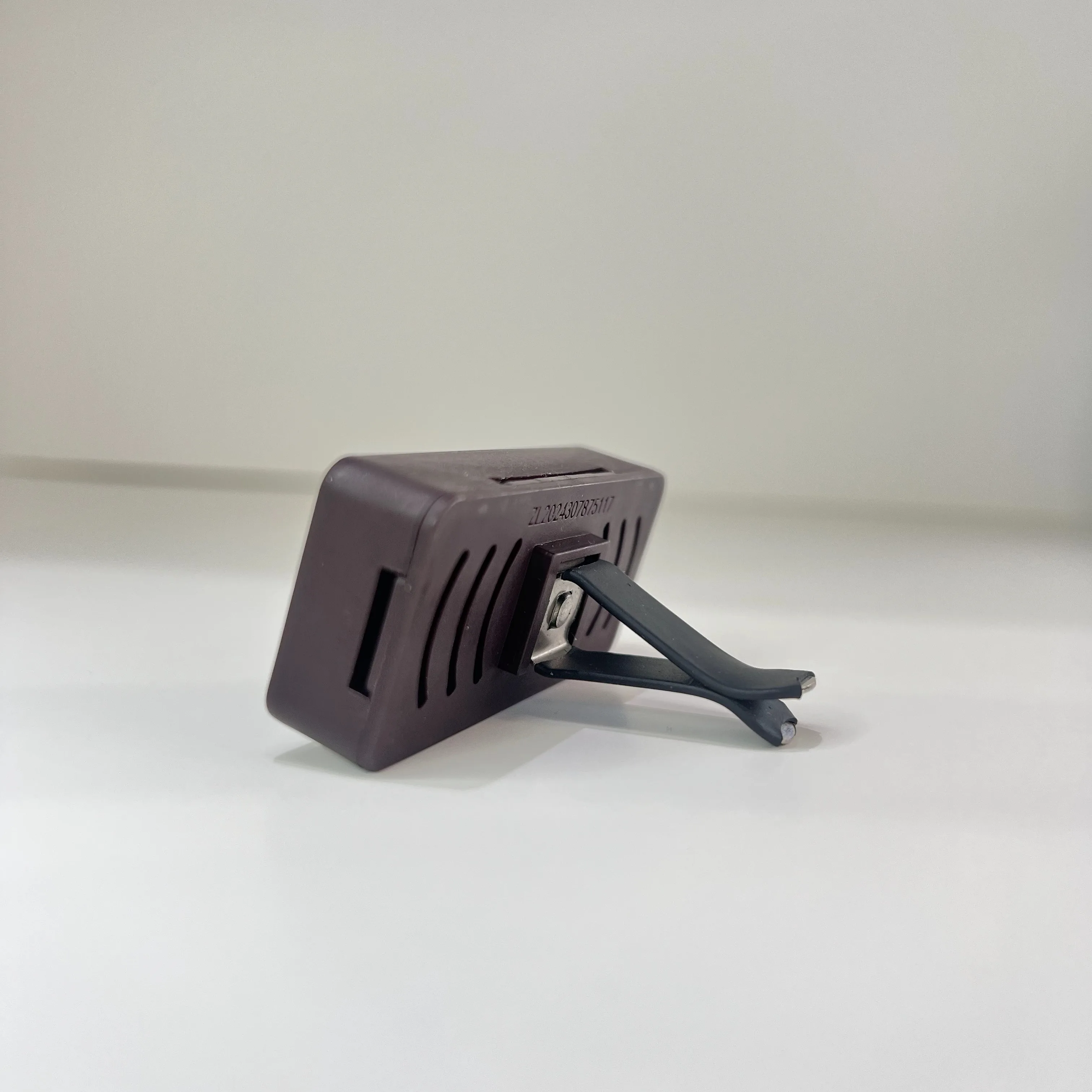 product eco friendly material custom packaging long time aroma fragrant outlet aroma blow car vent clip diffuser-7