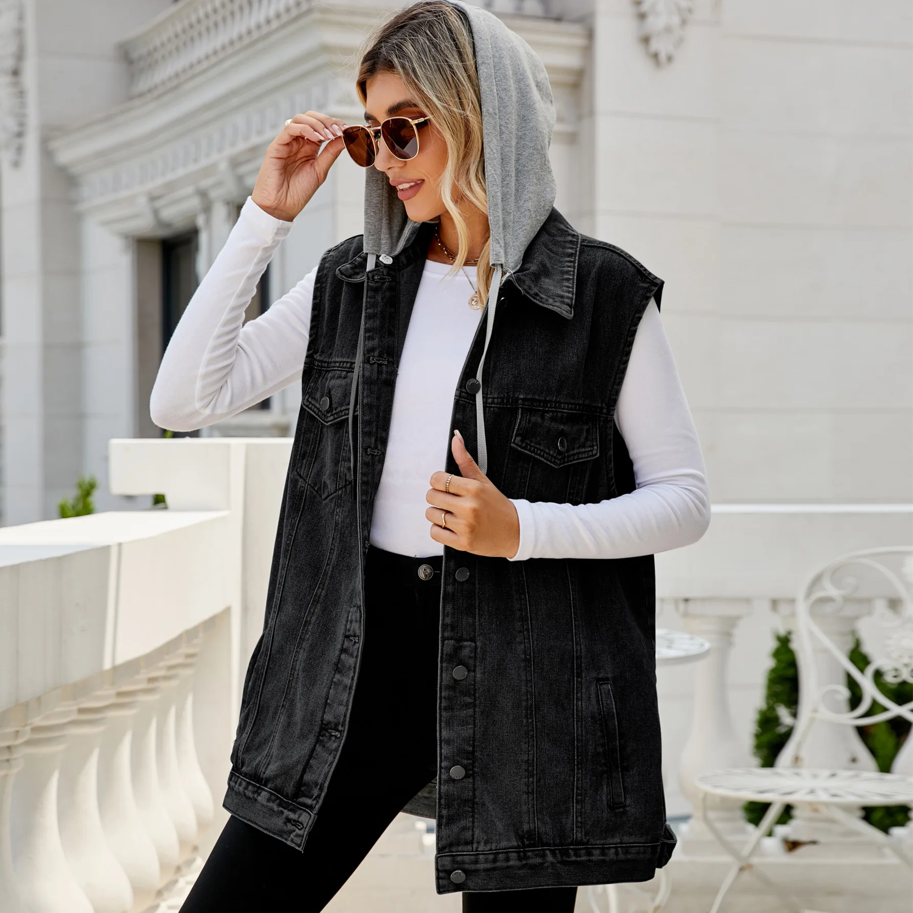 Wholesale Sleeveless Casual Retro Loose Jean Jackets Women Denim Vest manufacture