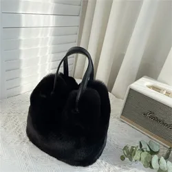 Practical Large-capacity Bucket Bag Handbag Fashionable Imitation Rabbit Fur Plush Bag Tote Bag 2023