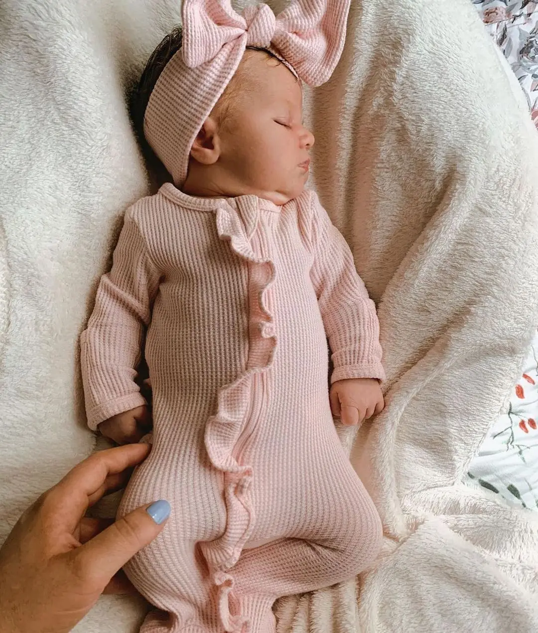 manufacturer High Quality Waffle Jumpsuit Baby Zipper Girl Jumpsuit Ruffle Rompers Low Price Baby Cute Solid Warm Jumpsuit