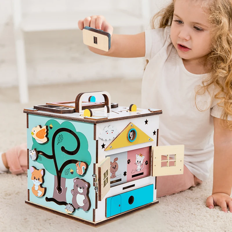 Activité d'éducation précoce multifonctionnelle pour enfants, jouet sensoriel, boîte occupée en bois montessori, planche occupée pour enfants, usine