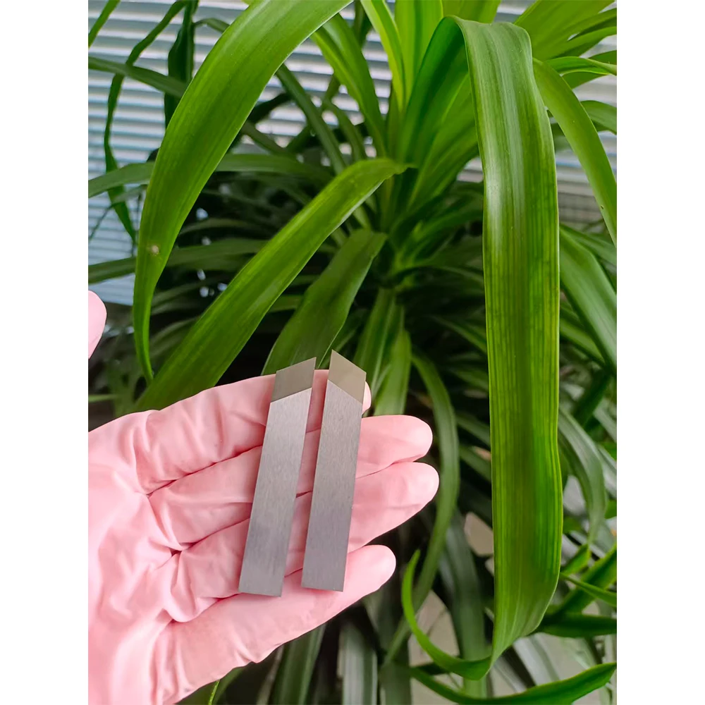 OuMan V-shaped Groove Blades (Tungsten Carbide) for Industrial Cutting Machines details