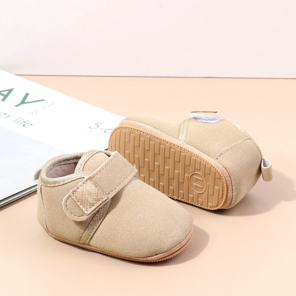 Soft PU Anti-Slip TPR Sole Hand-Sewed Pre-Walking Flat Spring/Autumn Shoes Light Breathable 2025 High Quality Baby Sneaker details