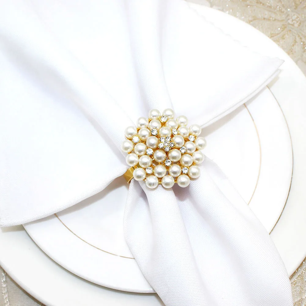 Pearl napkin rings (181)