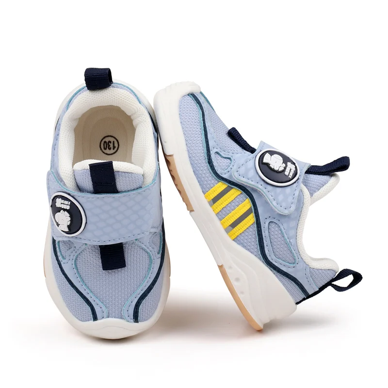 Spring and Autumn Fashionable Breathable PU Mesh Casual Walking Shoes for Boys and Girls Kids Court Sneakers details