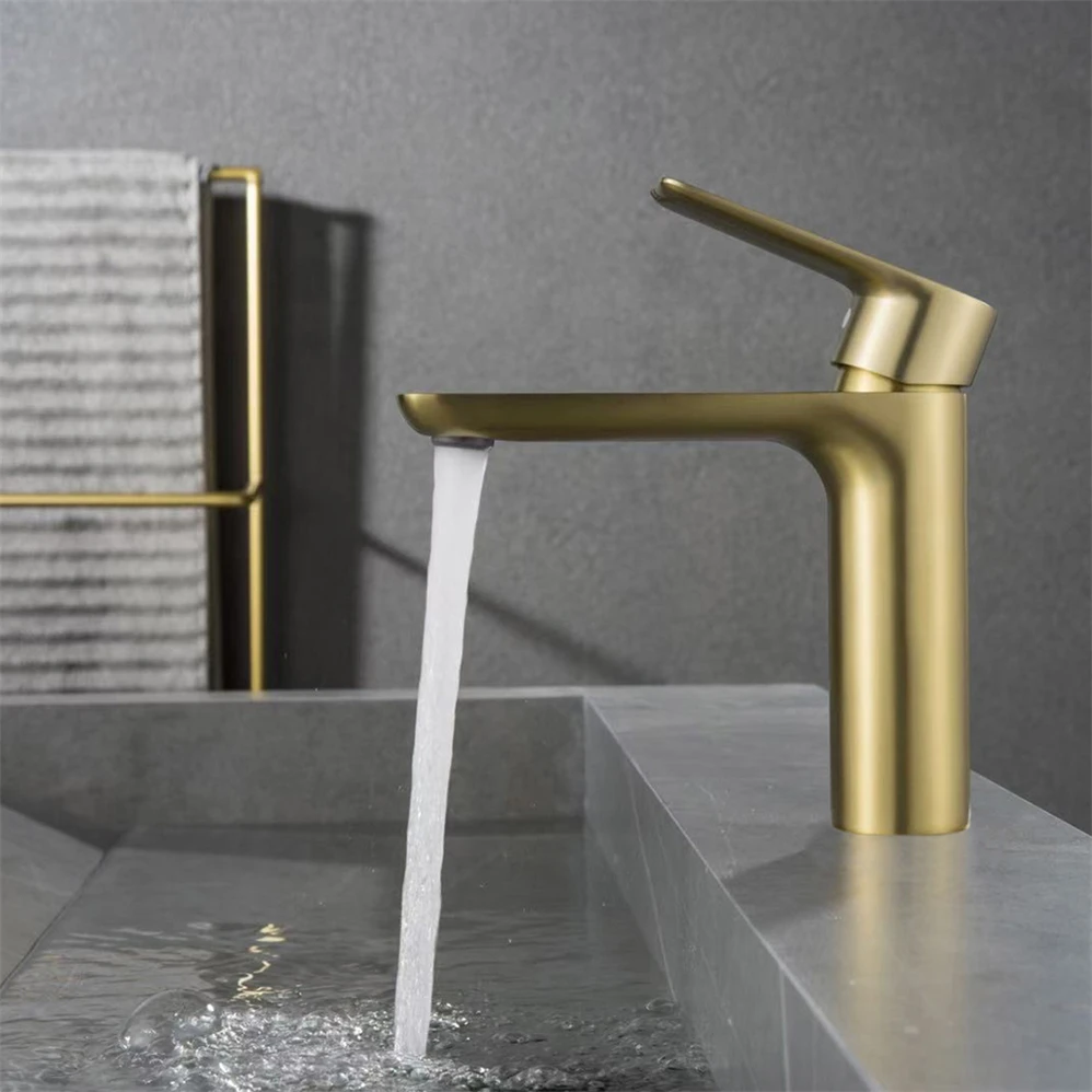 Luxury Brushed Gold Finish Deck Mounted Single Hole Hot Cold Water Supply One Handle Brass Wash Basin Faucets