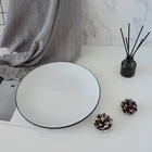 Plate The Food Dish Is Simple And Generous In Style And The Ceramic Dish Has High Practicability 10.5in Moon Plate