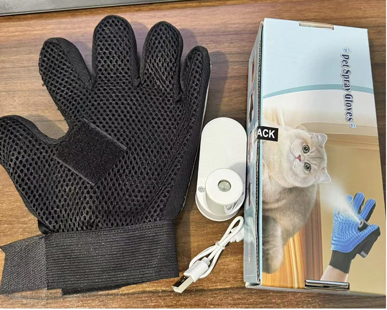 Hot Sale Pet Grooming Gloves for Cats Dogs Hair Removal and Cleaning Reusable Massage Spray Gloves Pet Products supplier