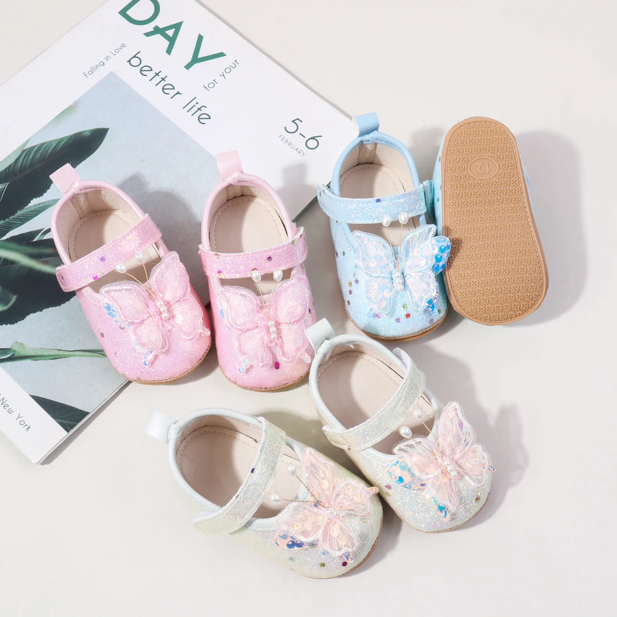 Wholesale Beautiful butterfly Design Bling Glitter PU Leather Toddler Baby Newborn Girls Shoes manufacture