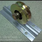 Gate 50/60/70/80/90/100 Single Bearing Sliding Door Roller With External Bracket Y U V Groove Sliding Gate Wheel
