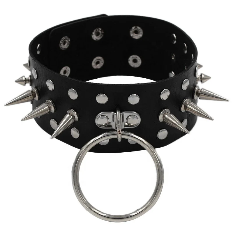 Women Punk Gothic Leather Choker Necklace Round Circle Ring Pendant Rivet Collar 
