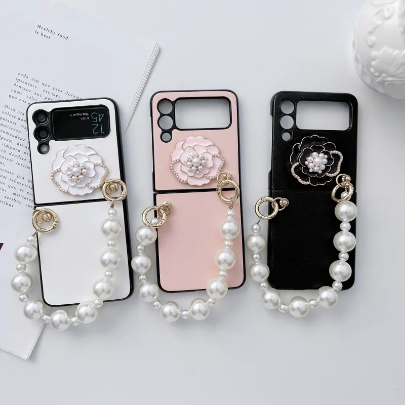 DIY Flower Lady Mobile Shell Cases For Samsung Galaxy Z Flip 5 Fold 4 Phone Covers With Bracelet Strap