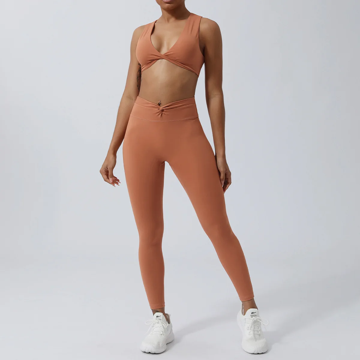Stylish Gym Sportswear Soft Comfort Padded Bra V Cross Waist Yoga Pants Women Two Piece Gym Yoga Set