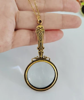 Vintage Style Antique Gold Functional Magnifying Glass Pendant Necklace With Long Link Chain