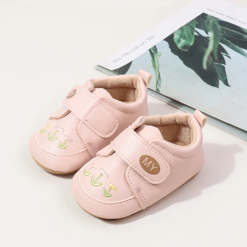 Wholesale Hook&loop Design Baby Toddler Walking Shoes Ant-slip TPR Outsole Baby Walking Shoees details