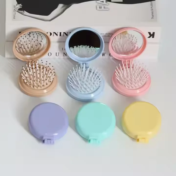 Hot Sale Portable Folding Mirror Comb Pocket Travel Hair Brush   Nylon Plastic Macaron Cartoon Color Children's Mirror Comb manufacture