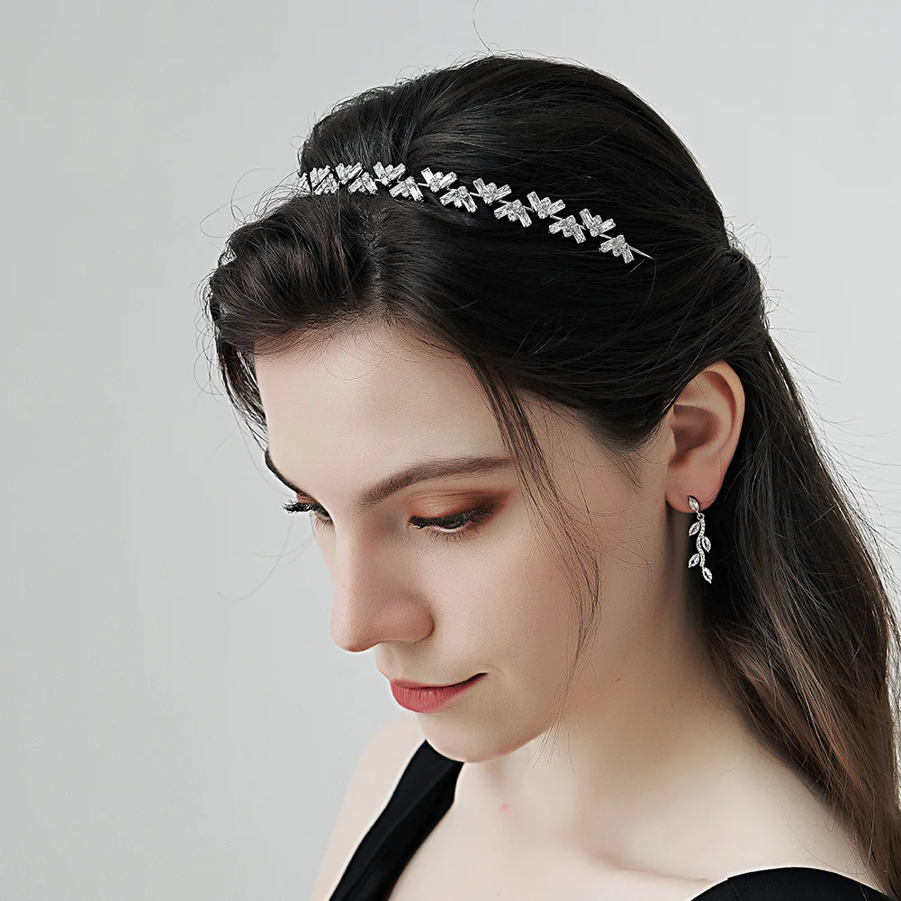 2021 Fashion Simple Women Alloy Hair Band Bridal Hair Accessories With  Crystal Metal Headbands For Girls - Buy Metal Headbands,Fine Good Quality  Hair Jewelry Headband Gold And Silver Color Metal Rhinestone Hairband
