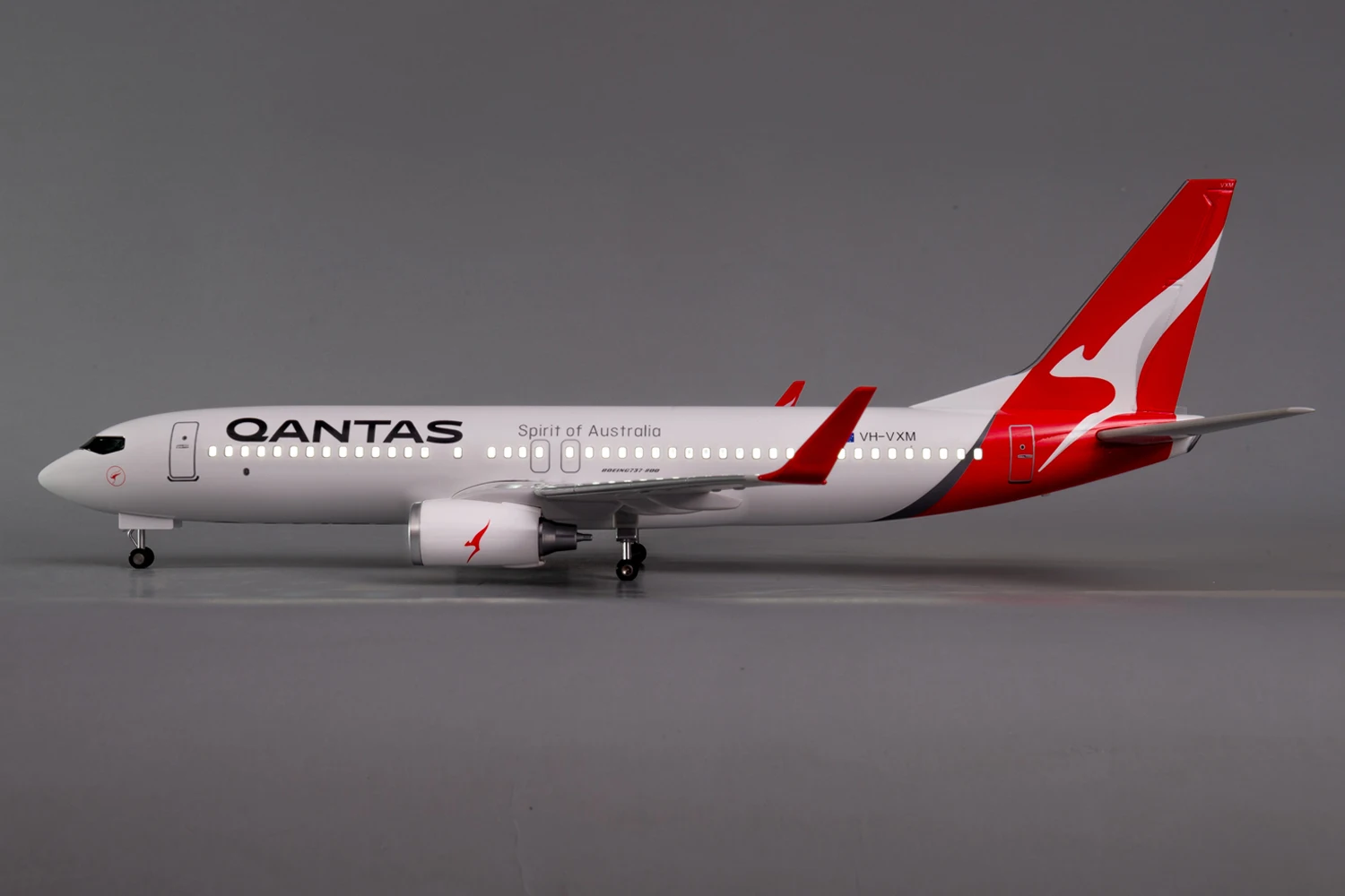 Wholesale Oem Boeing Qantas Airways Airplane Model With Sound