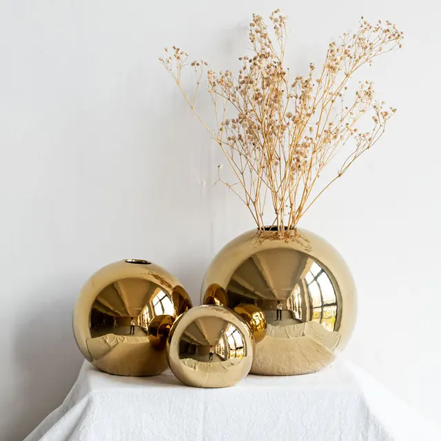 Golden Electroplated Ceramic Ball Flower Vase For Interior Modern Decorative Vase For Home Living Room