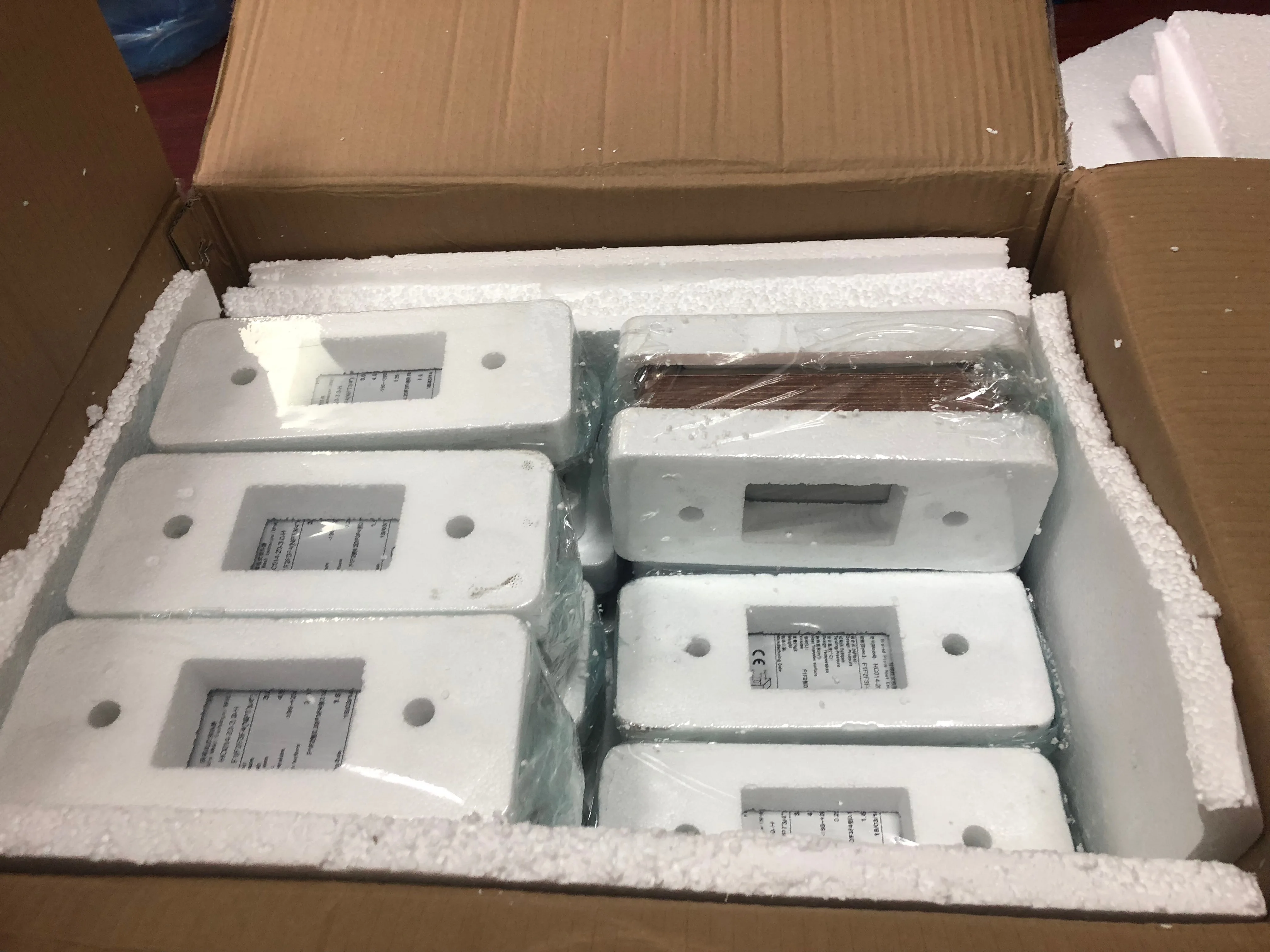 Condensing Unit, R134A, 220 V, 45-100 W - detail 10