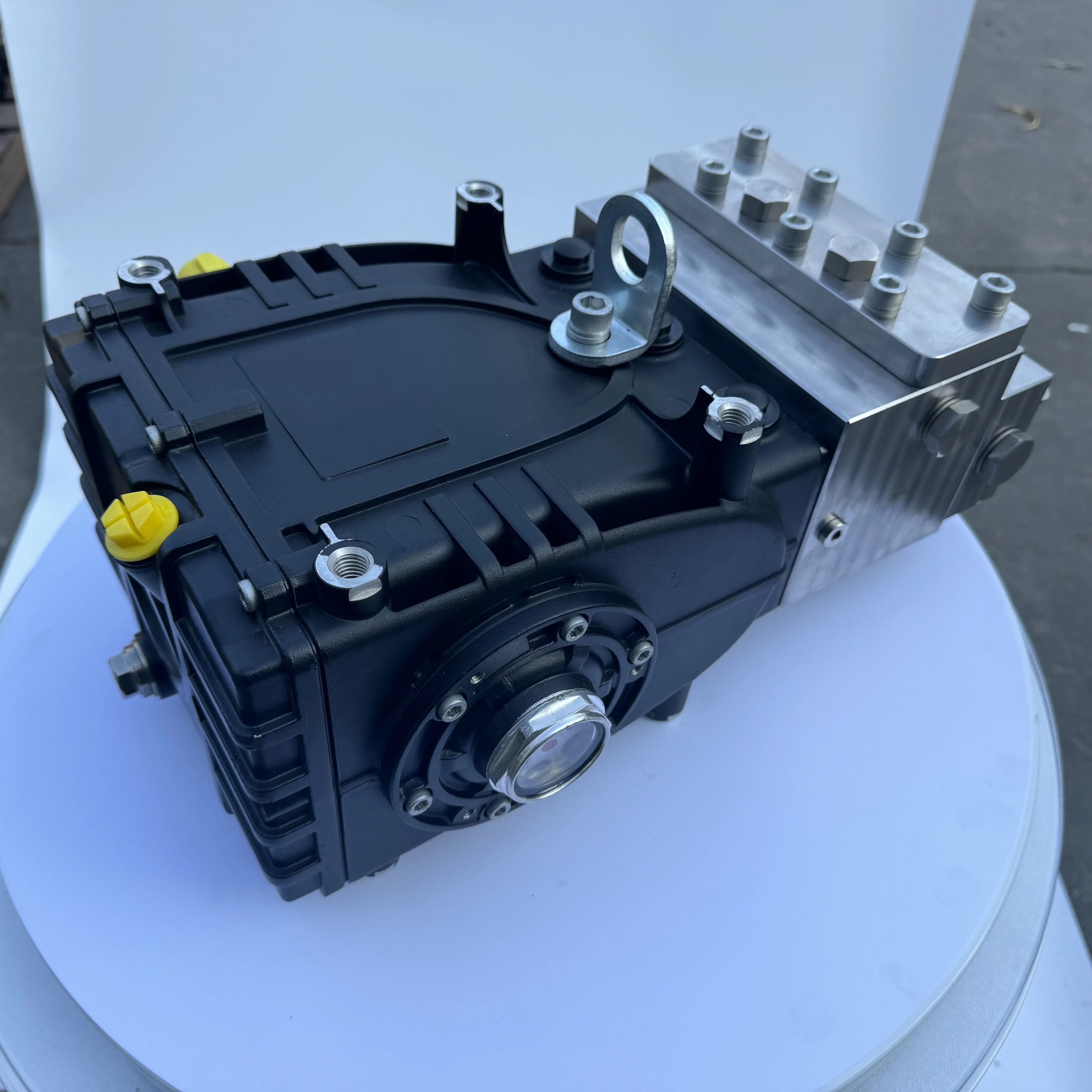 product 28lpm 600bar new product high pressure reliable and durable cold clean water stainless steel pump head rankshaft pump-6