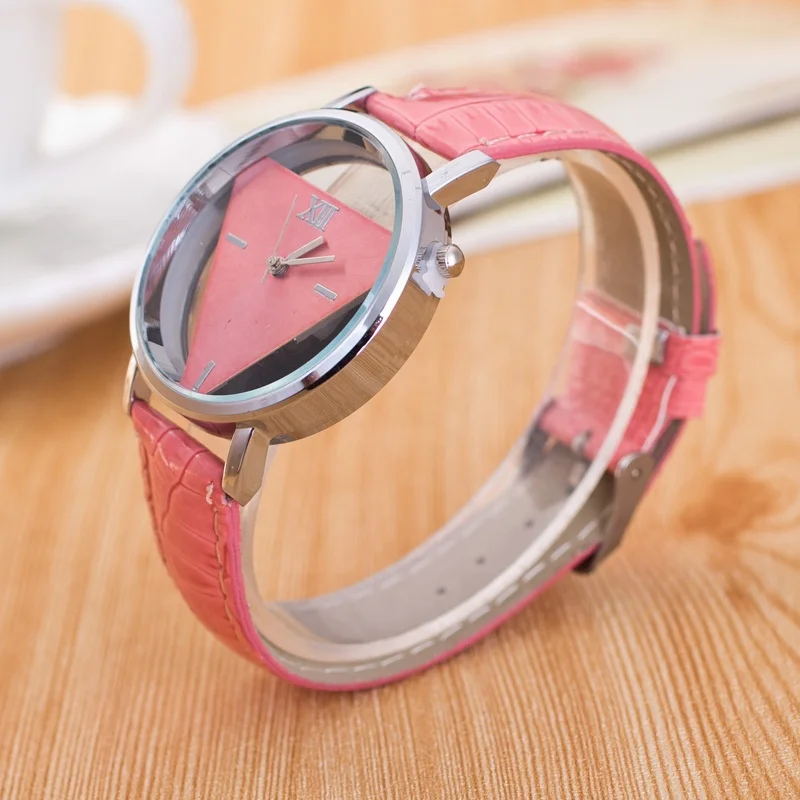 Fashion Hollow Triangular Dial Ladies Quartz Watch 36mm Wrist Watch For Women Cheap Price Watches