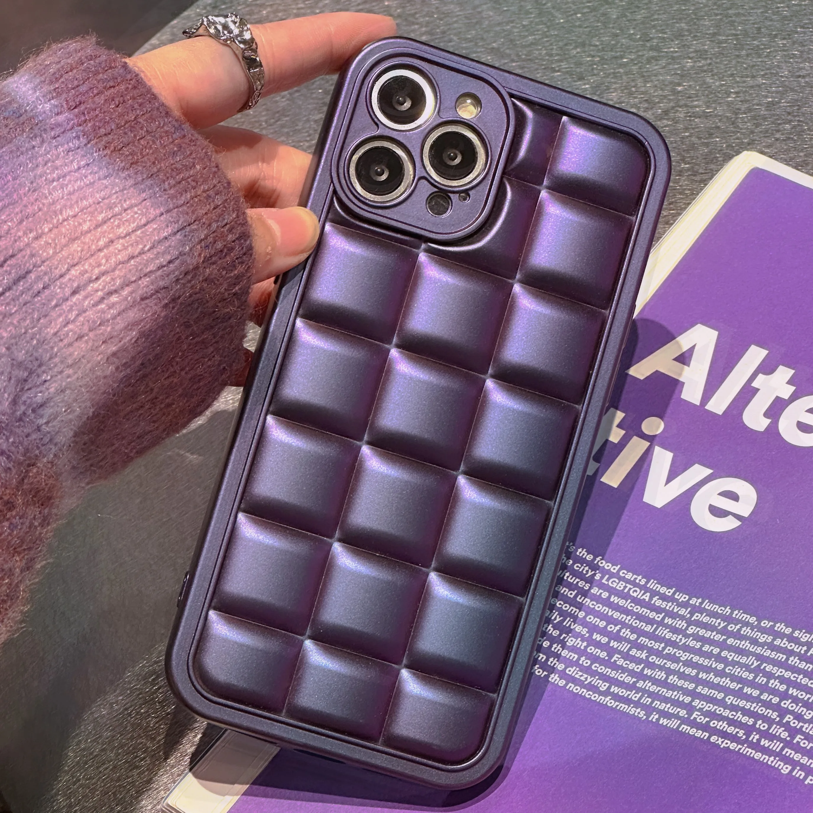 Dark Purple Electroplated Threedimensional Pattern Shockproof Mobile