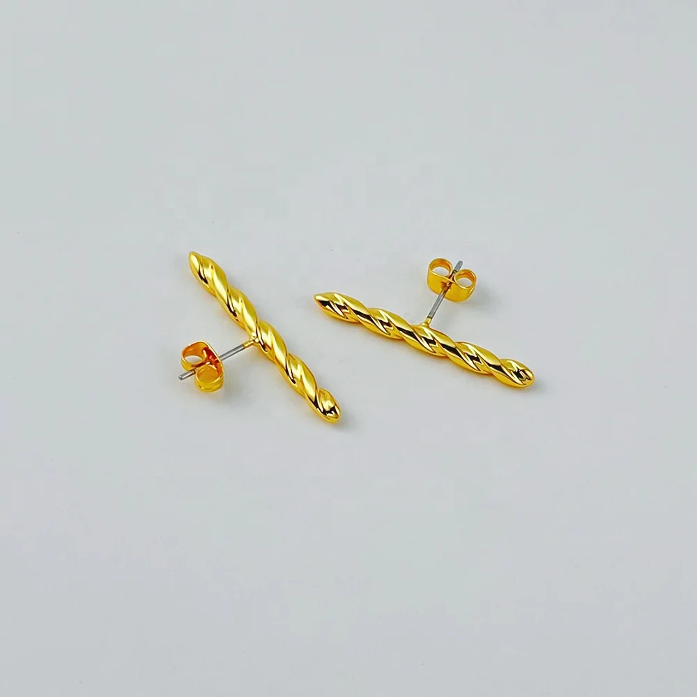 Original Design 18K Gold Plated Brass Jewelry Piercing Twist Ear Stud New In For Women Gift Accessories Earrings E221444