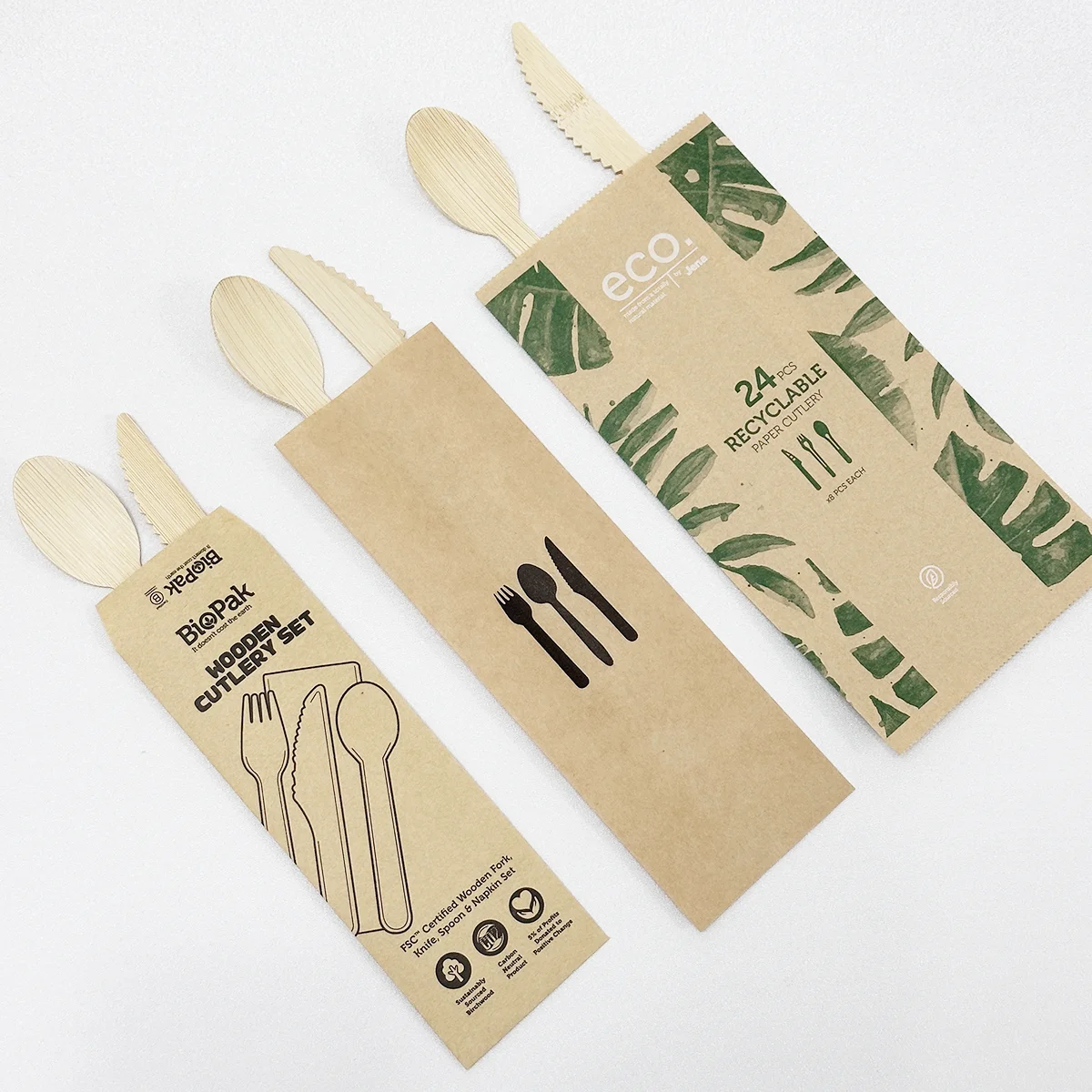 Wholesale Custom Logo Size Sac En Papier Bolsas De Papel Garment Grocery Gift Brown White Kraft Paper Shopping Bag for Clothing