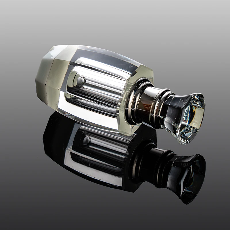 product cheap wholesale customizable small capacity glass empty bottle 3ml fashionable elegant crystal perfume bottle-5