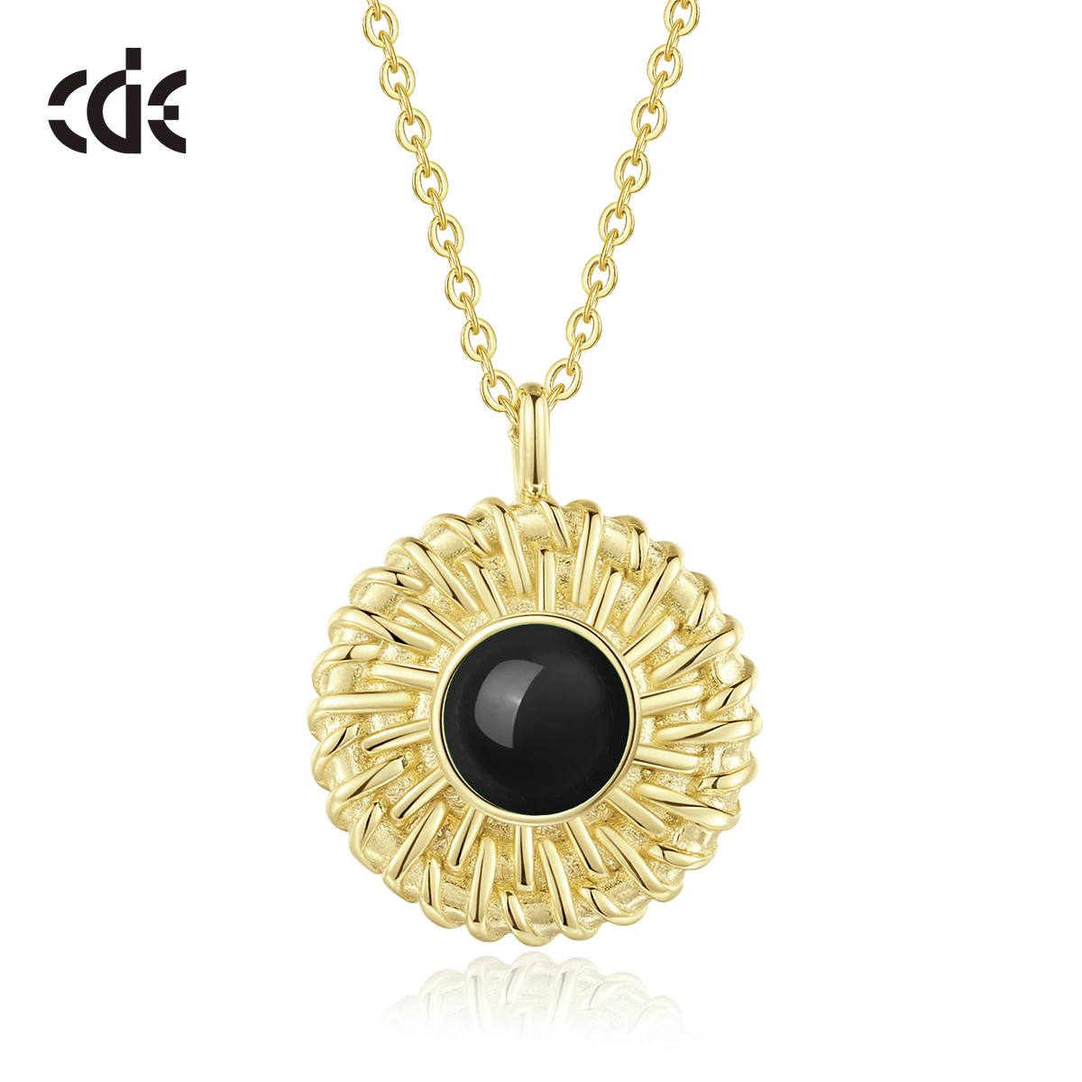 CDE YN1224 Fine 925 Sterling Silver Jewelry Wholesale Black Onyx Pendant With 14K Gold Plated Chain Women Pendant Necklace