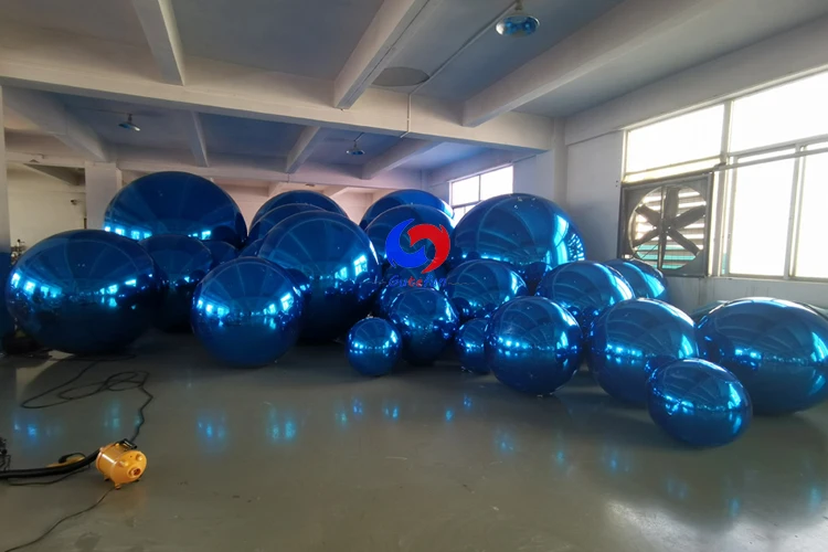 Blue mirror balls (7).jpg
