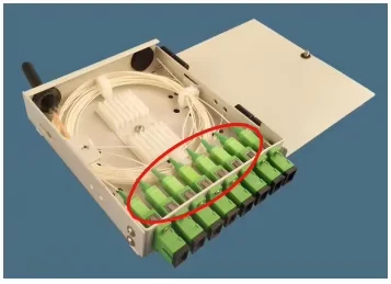 AO-108A FTTH FTB-08A Optical Terminal Box With 8 X SC/APC Adapters and Single Mode Pigtails Nap Optic Fiber Distribution Box
