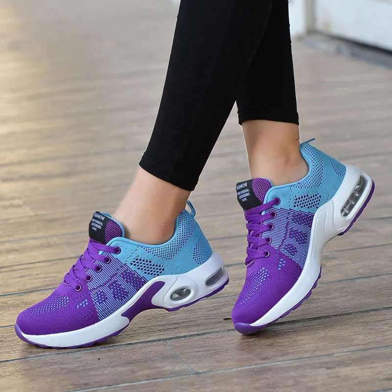 35-42 Flying Weave Sports Casual Shoes Breathable soft sole air cushion sports shoes Student versatile oversized women's shoes