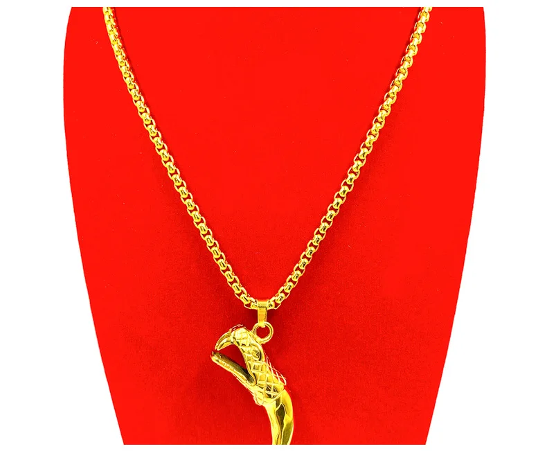 new design ferocious snake tooth shape pendant necaklces,gold palted stainless steel necklaces OEM