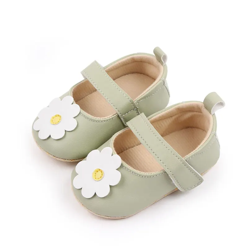 Beautiful Flower Design Soft Leather Baby Toddler Newborn Shoes for Girls manufacture
