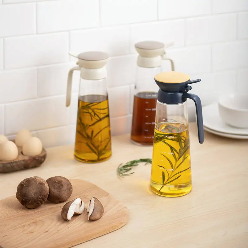 Hot Selling 600ml Glass Olive Oil Dispensing Container Oil Dispenser Bottle Kitchen Spice Storage Jar