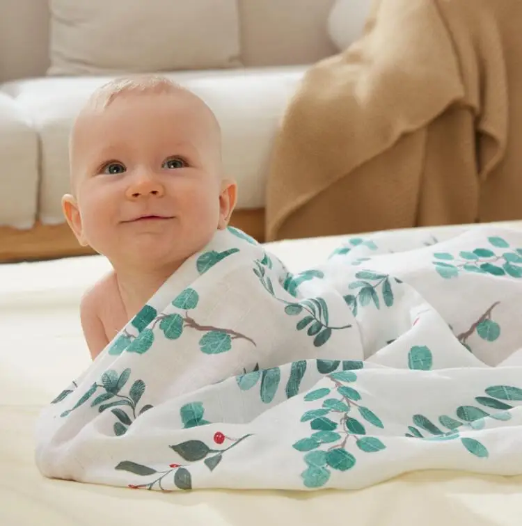 New Fashion Customizable Cute Printed Soft 70% Bamboo 30% Organic Cotton Fabric Muslin Infant Baby Swaddle Wrap Blanket