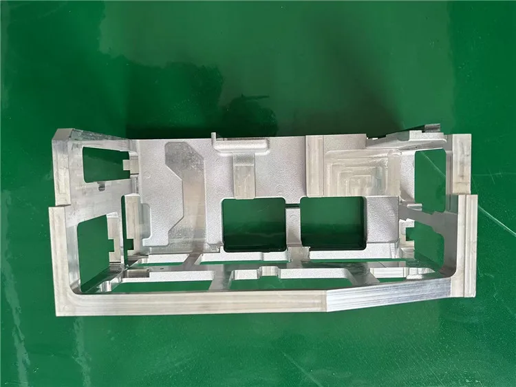 High Quality Aluminum Casting Service Precision Aluminum Casting Parts Pressure Gravity Die Casting Parts factory