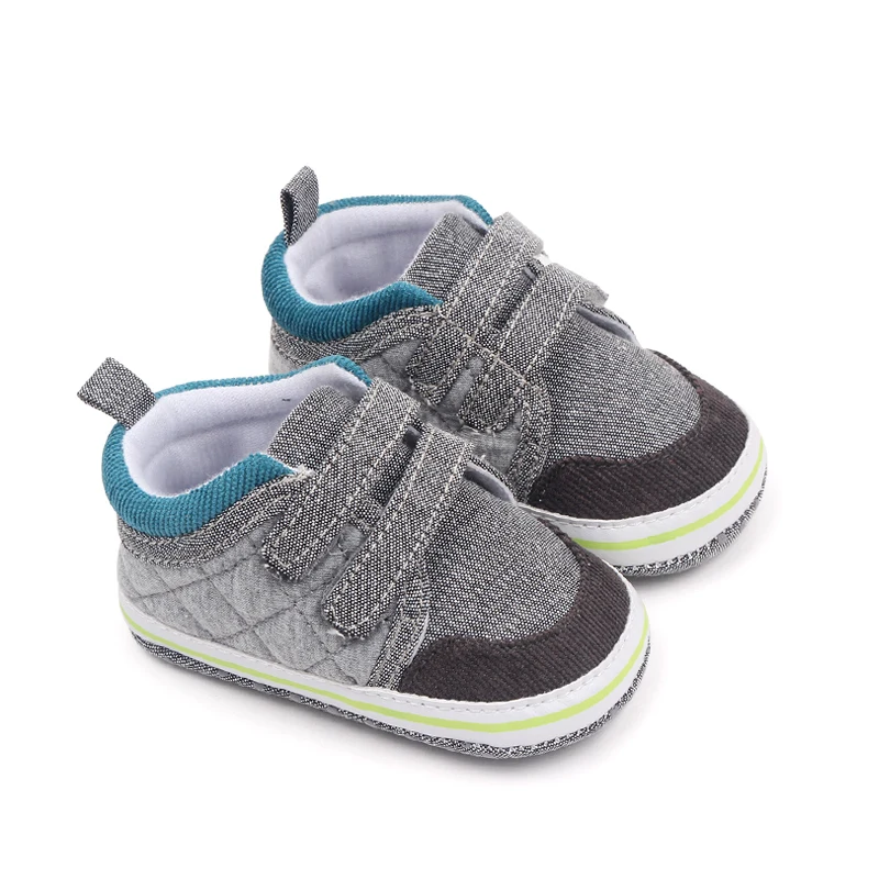 Spring and Autumn New Men's Baby Canvas Shoes Walking Shoes Soft Soles with Baby Shoes supplier