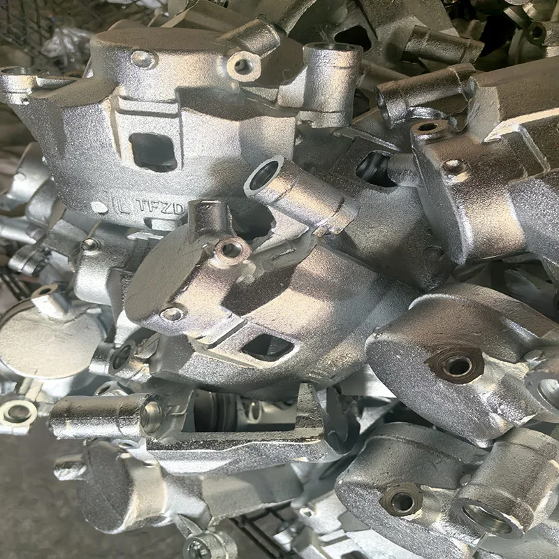 Manufacturer Custom Metal Powder Coating Sand Casting Iron Bracket manufacture