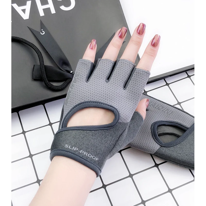 Wholesale Fitness Half-Finger Men and Women's Antiskid Wrist Gloves Training Cycling Sports Racing Motorcycle