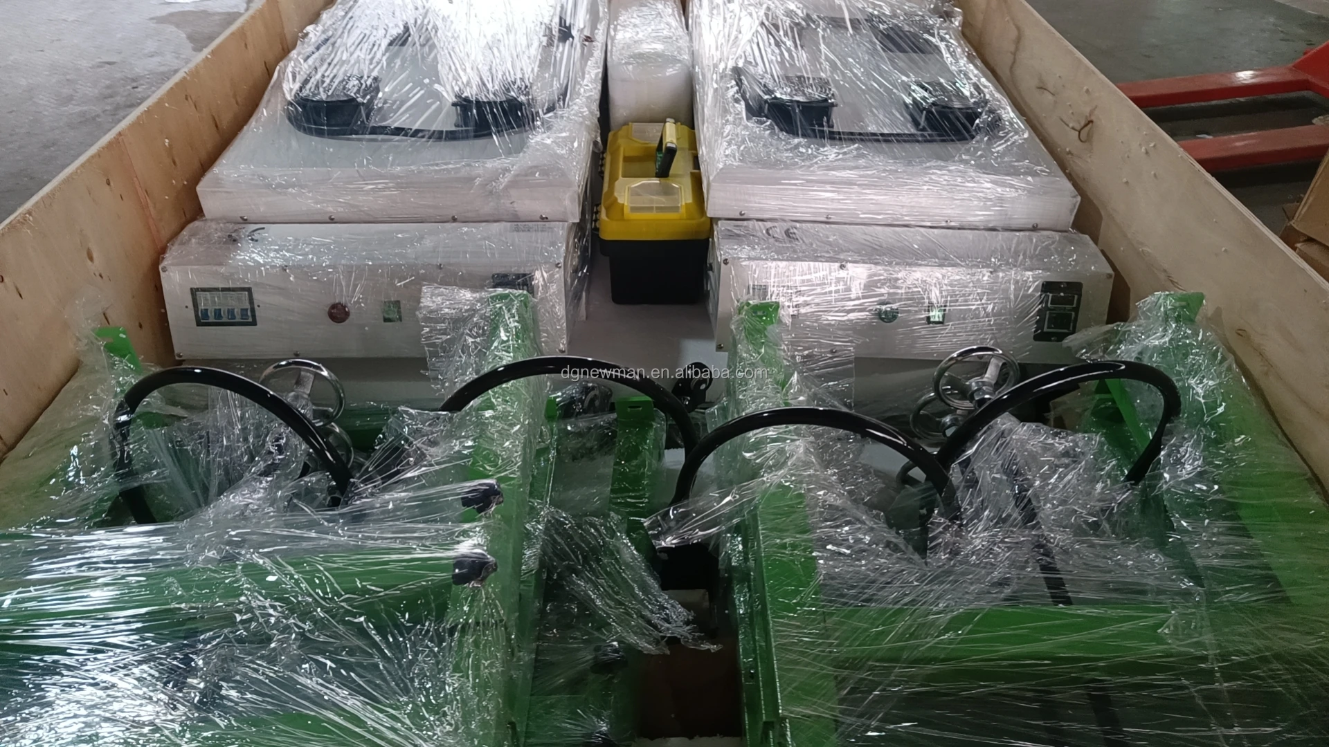 product factory hot sale full kits 8 color automatic t shirt silk screen printing machine for textile garment clothes bag press printing-12