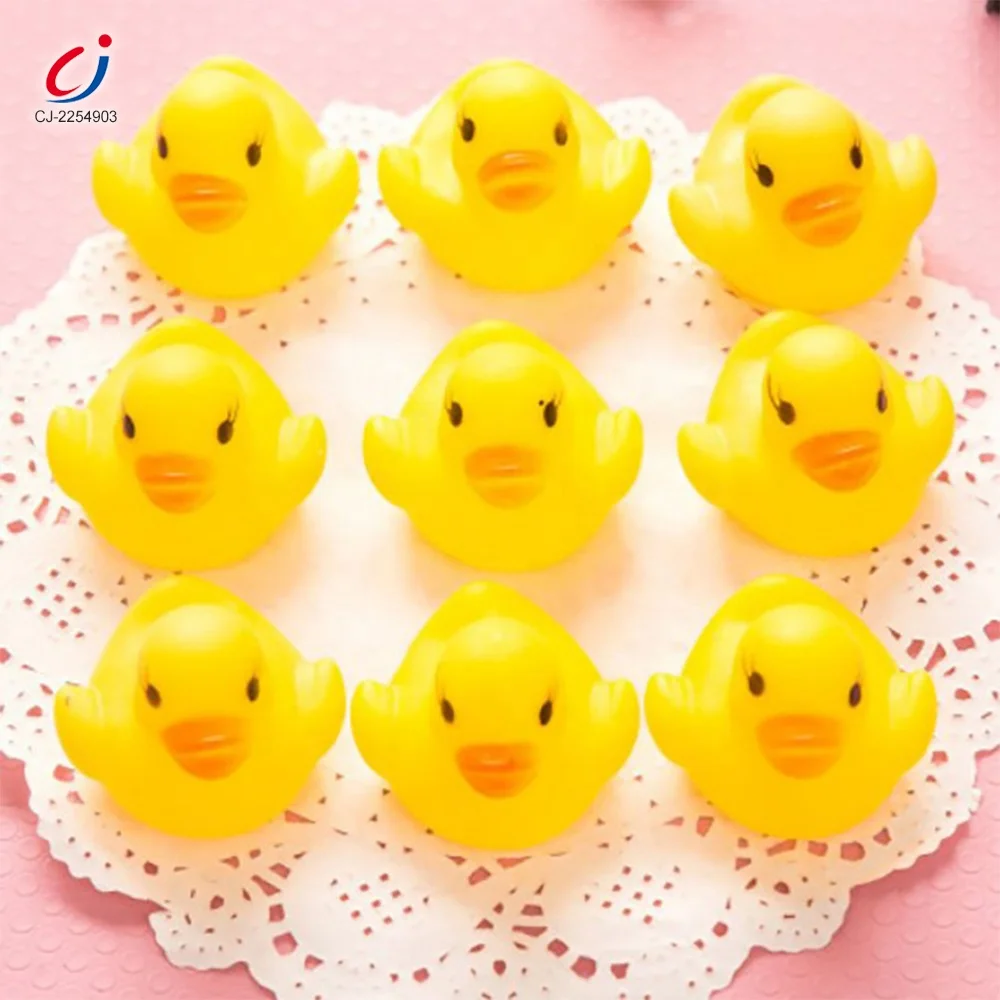 Safe material children cute sound toys vinyl animal bath toy yellow rubber duck low price baby bath vinyl yellow duck toy