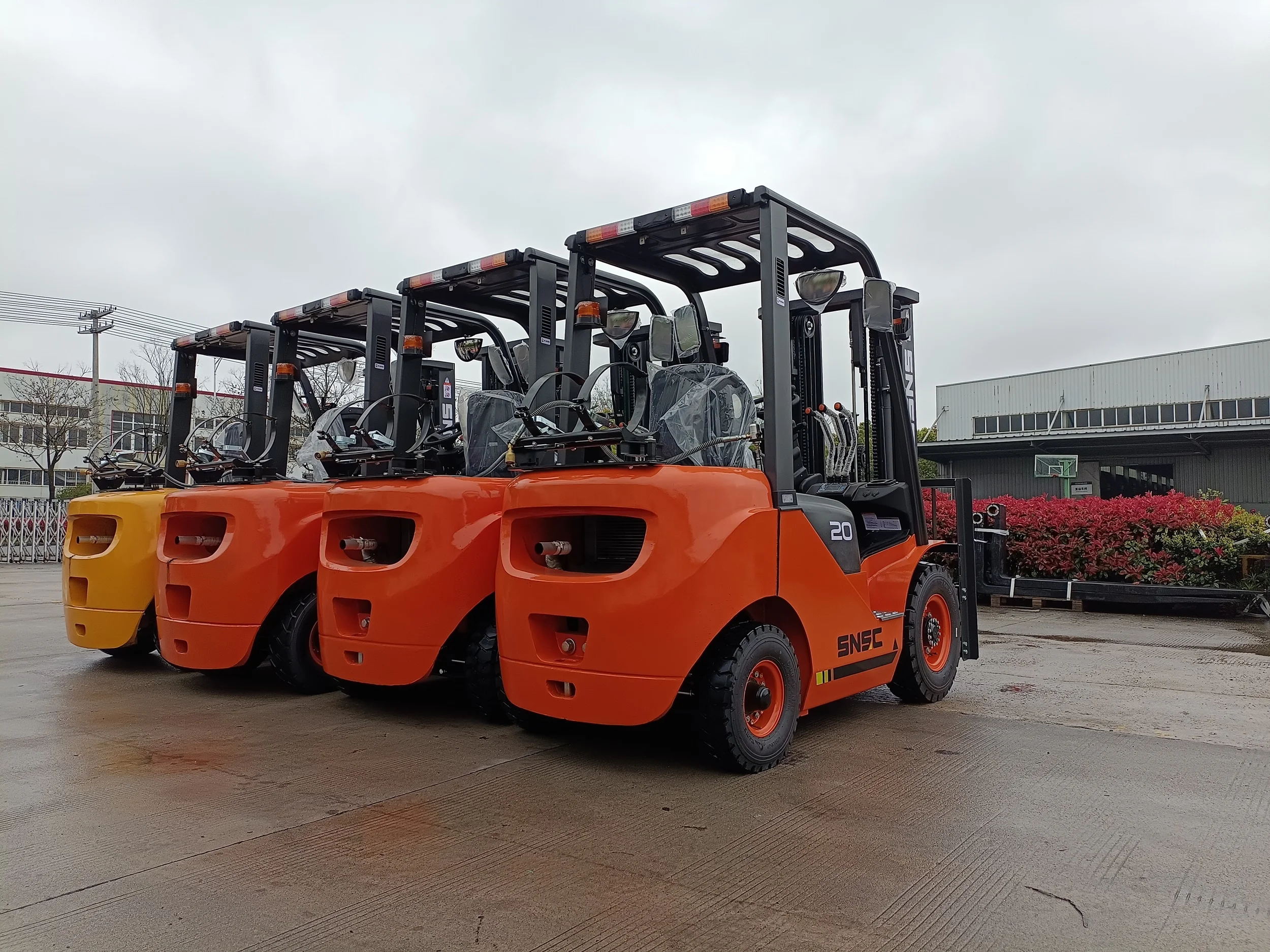 Ιαπωνία Nissan Engine FL20 2 τόνων LPG Gas Forklift Διπλό καύσιμο φορτηγό 4